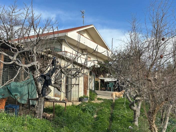 Image No.2-Propriété de 8 chambres à vendre à Villamagna