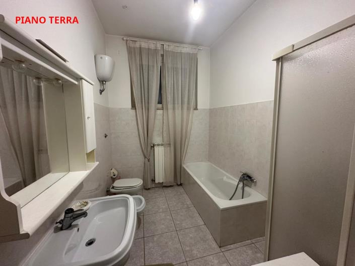 Image No.17-Propriété de 8 chambres à vendre à Villamagna