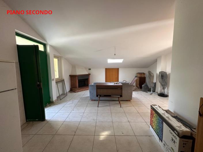 Image No.27-Propriété de 8 chambres à vendre à Villamagna