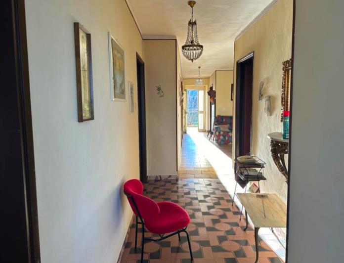 Image No.14-3 Bed Property for sale