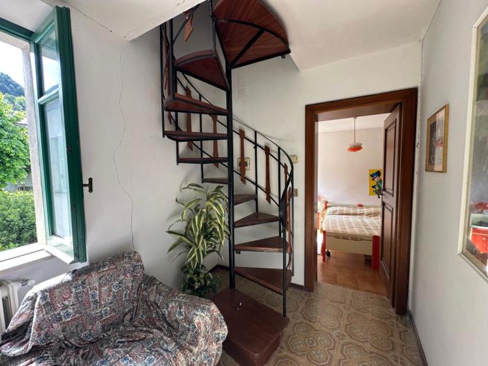 Image No.14-3 Bed Apartment for sale