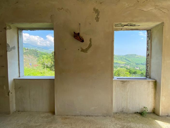 Image No.26-3 Bed House for sale