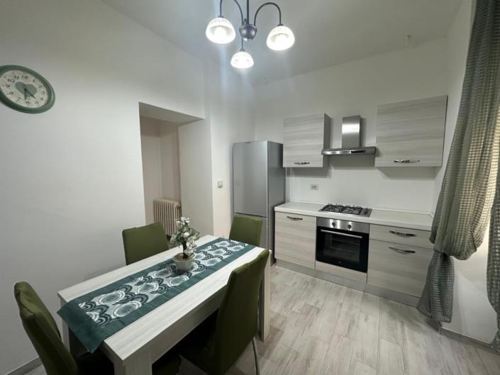 Image No.12-Propriété de 4 chambres à vendre à Lettomanoppello