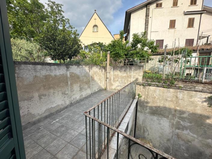 Image No.21-Propriété de 4 chambres à vendre à Lettomanoppello