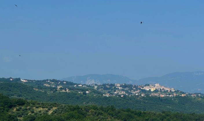 Image No.16-4 Bed Property for sale