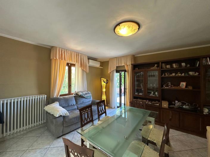 Image No.18-Propriété de 3 chambres à vendre à San Valentino in A.C.