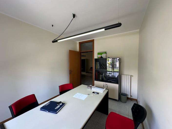 Image No.17-2 Bed Apartment for sale