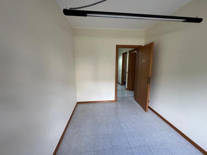 Image No.26-2 Bed Apartment for sale