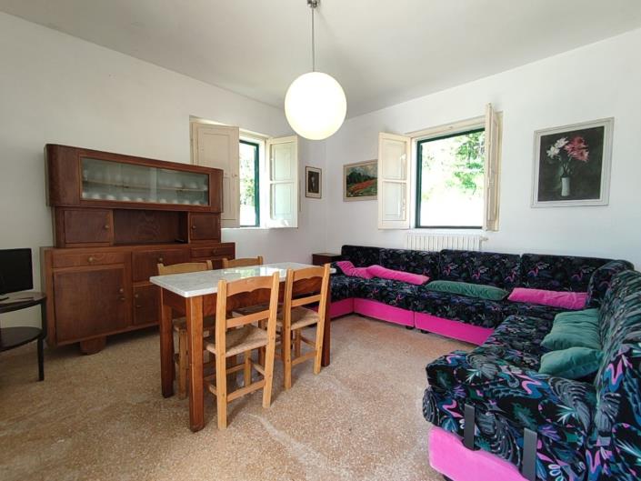 Image No.10-Propriété de 2 chambres à vendre à Montebello di Bertona