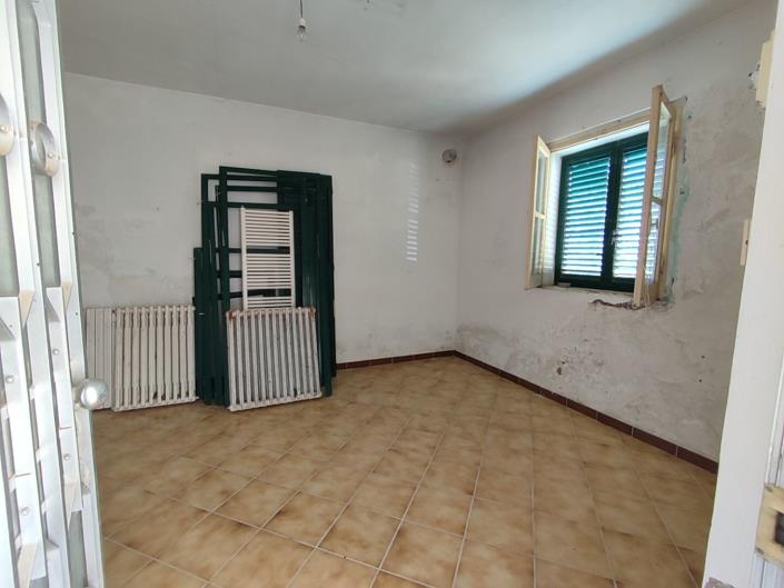 Image No.25-Propriété de 2 chambres à vendre à Montebello di Bertona