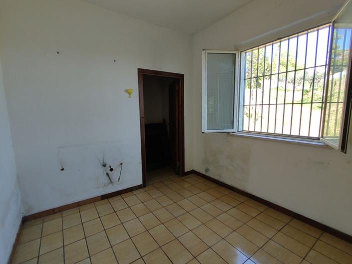 Image No.27-Propriété de 2 chambres à vendre à Montebello di Bertona