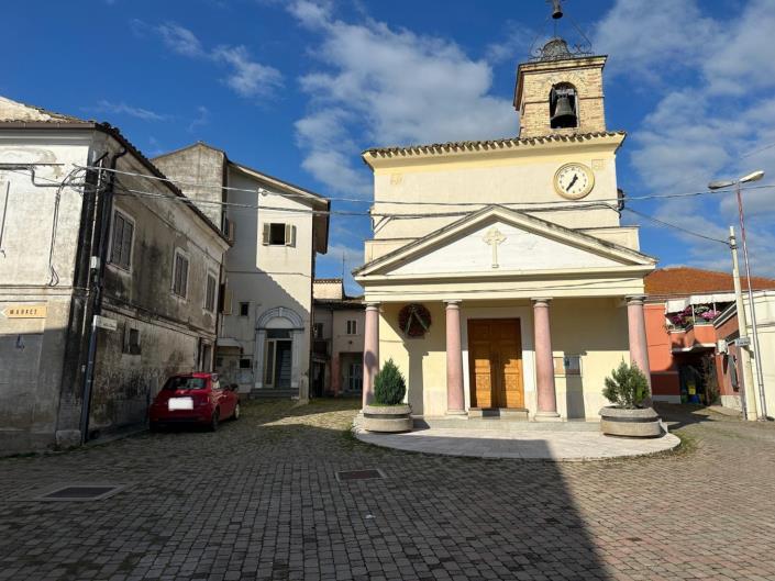 Image No.4-3 Bed Property for sale