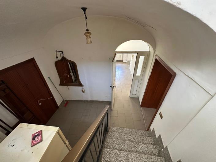 Image No.20-3 Bed Property for sale