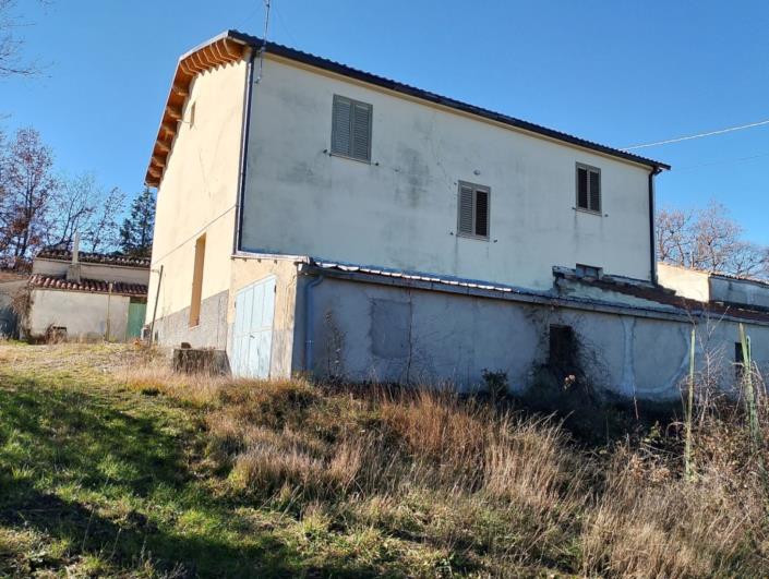 Image No.3-5 Bed Property for sale