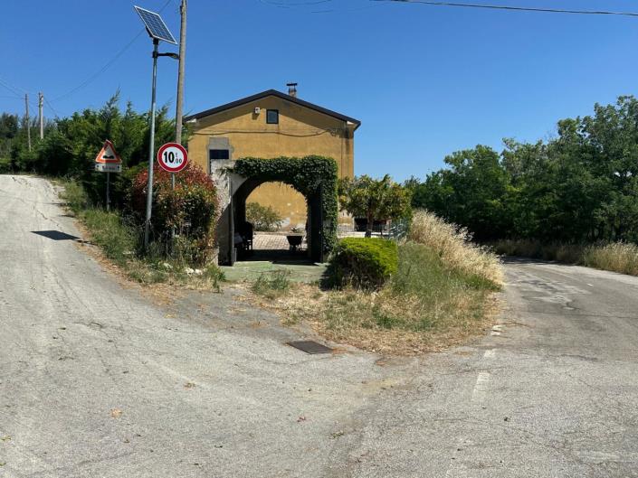 Image No.5-3 Bed Property for sale