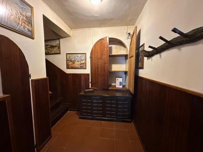 Image No.22-3 Bed Property for sale