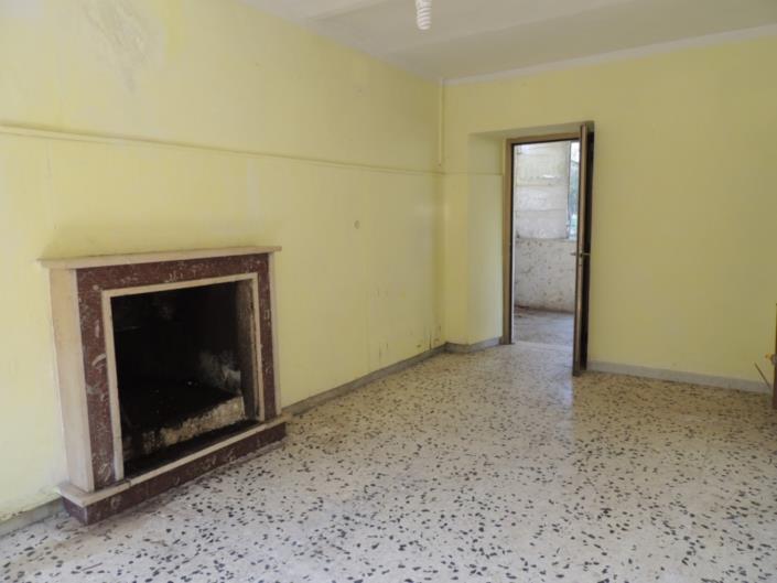 Image No.10-Propriété de 3 chambres à vendre à San Valentino in A.C.