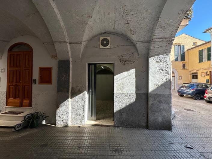 Image No.5-Commercial for sale