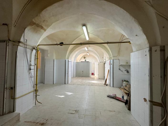 Image No.18-Commercial for sale