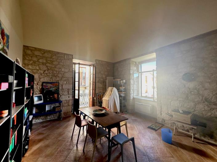 Image No.19-2 Bed Apartment for sale