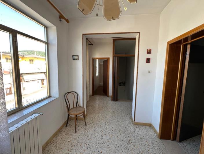 Image No.20-2 Bed House for sale