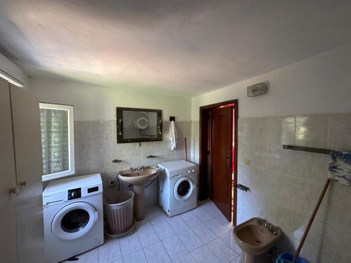 Image No.21-2 Bed Apartment for sale