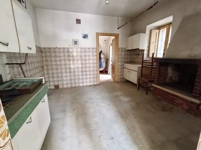 Image No.6-Propriété de 4 chambres à vendre à Guardiagrele