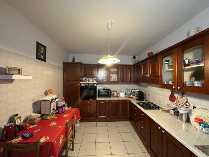 Image No.10-Propriété de 3 chambres à vendre à San Valentino in A.C.