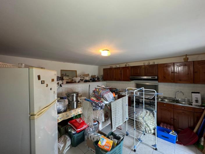 Image No.32-Propriété de 3 chambres à vendre à San Valentino in A.C.