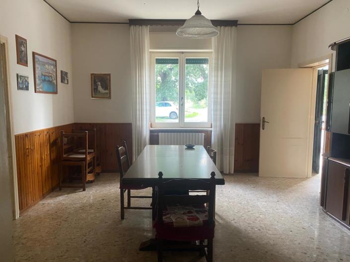 Image No.11-Propriété de 4 chambres à vendre à Cugnoli