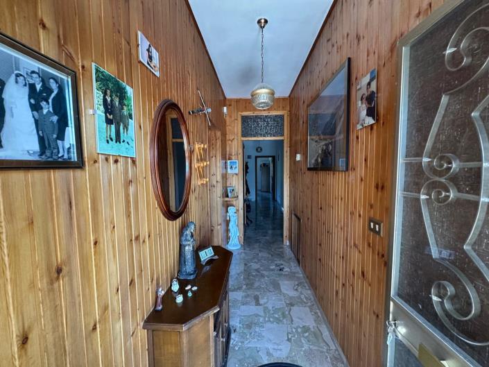 Image No.10-3 Bed Apartment for sale