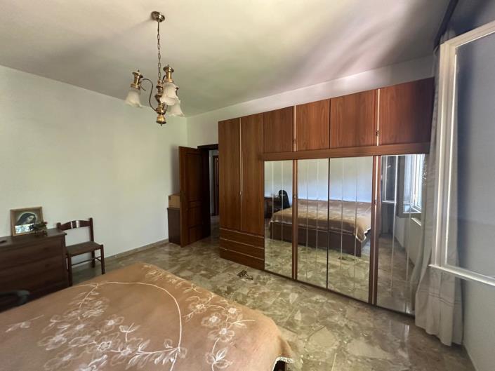 Image No.18-3 Bed Apartment for sale