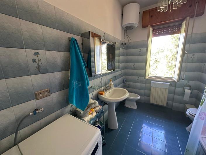 Image No.23-3 Bed Apartment for sale