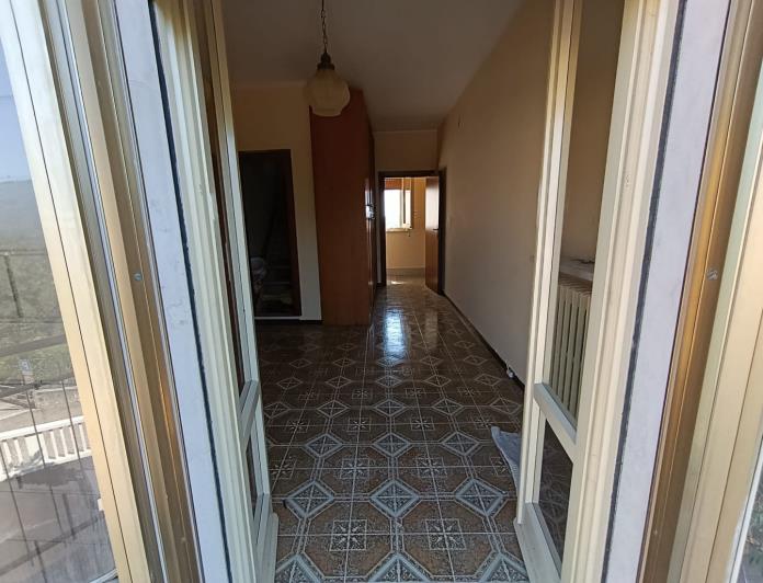 Image No.19-5 Bed Property for sale