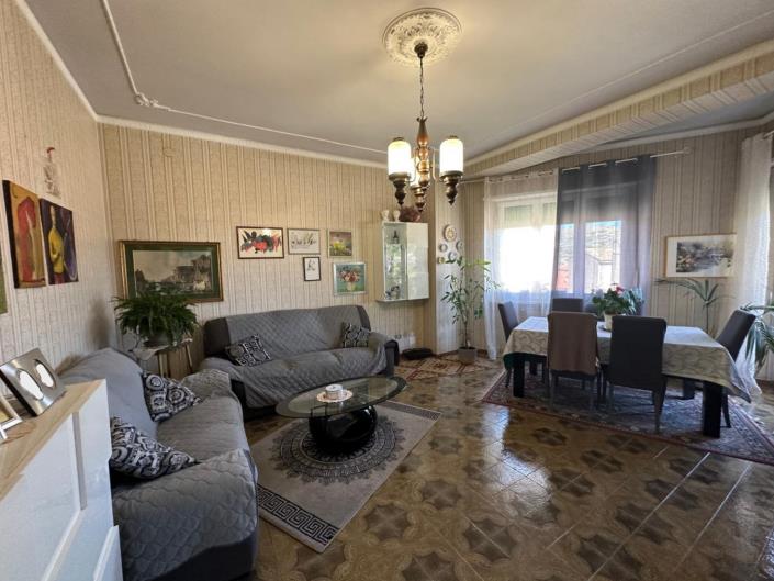 Image No.13-3 Bed Apartment for sale