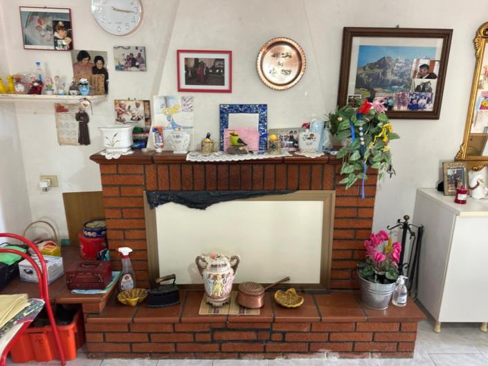 Image No.26-3 Bed Semi-Detached for sale