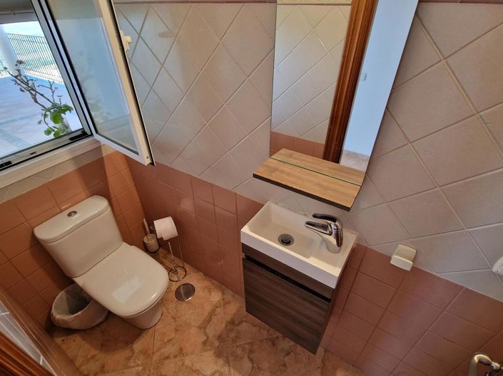 Image No.41-4 Bed Villa for sale