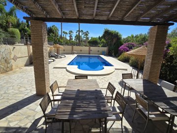 574-villa-for-sale-in-vinuela-48946-large