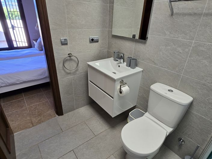 Image No.41-7 Bed Villa for sale