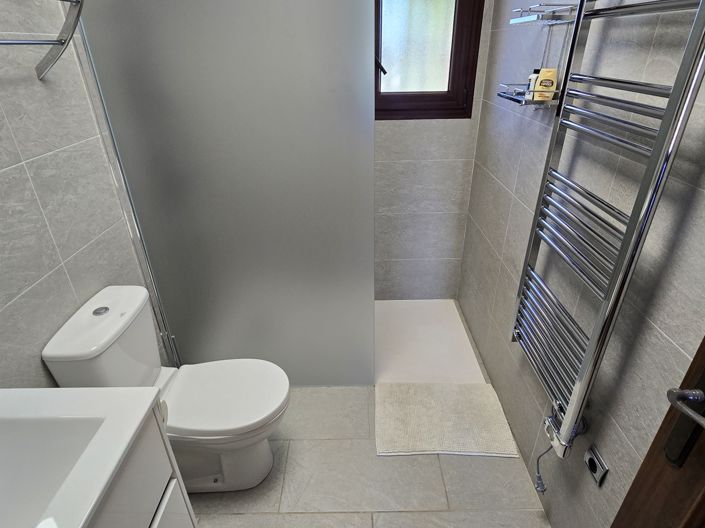 Image No.42-7 Bed Villa for sale