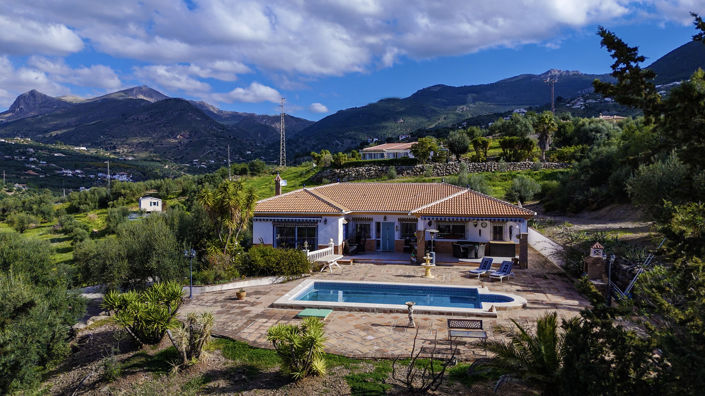 Image No.37-5 Bed Villa for sale