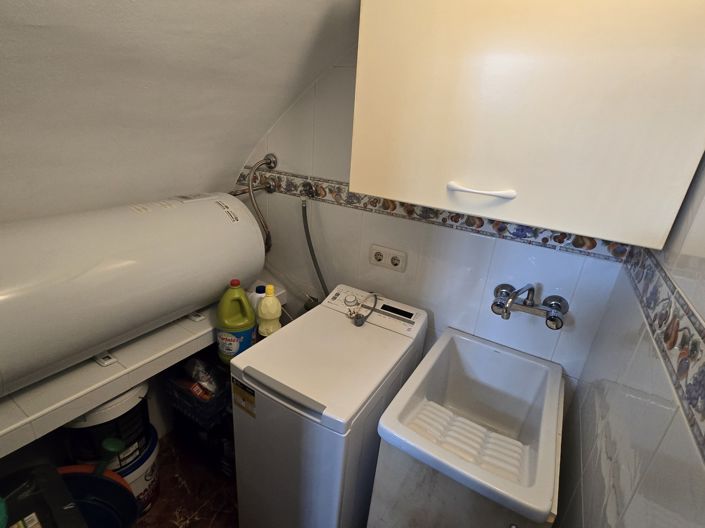 Image No.29-4 Bed Villa for sale