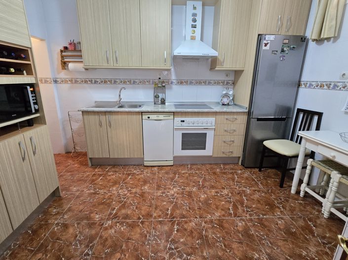 Image No.7-4 Bed Villa for sale