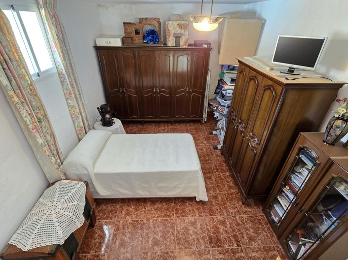 Image No.8-4 Bed Villa for sale