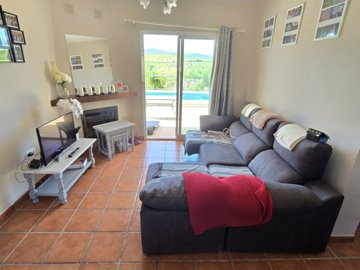 1360-villa-for-sale-in-puente-don-manuel-4752