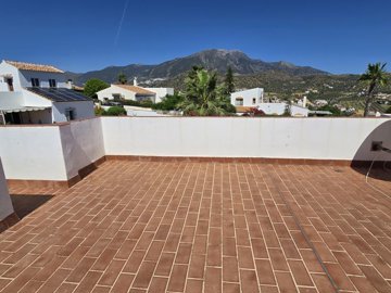 1360-villa-for-sale-in-puente-don-manuel-4755