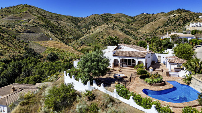 Image No.8-4 Bed Villa for sale