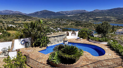 1362-villa-for-sale-in-vinuela-47297-large