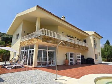 1366-villa-for-sale-in-alcaucin-47395-large