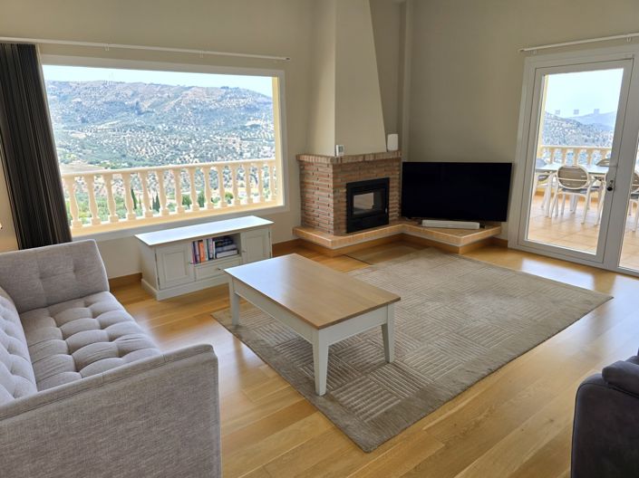 Image No.27-4 Bed Villa for sale